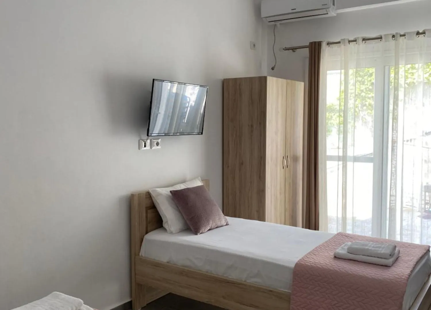Sea View Summer Apartments Ksamil 0*,