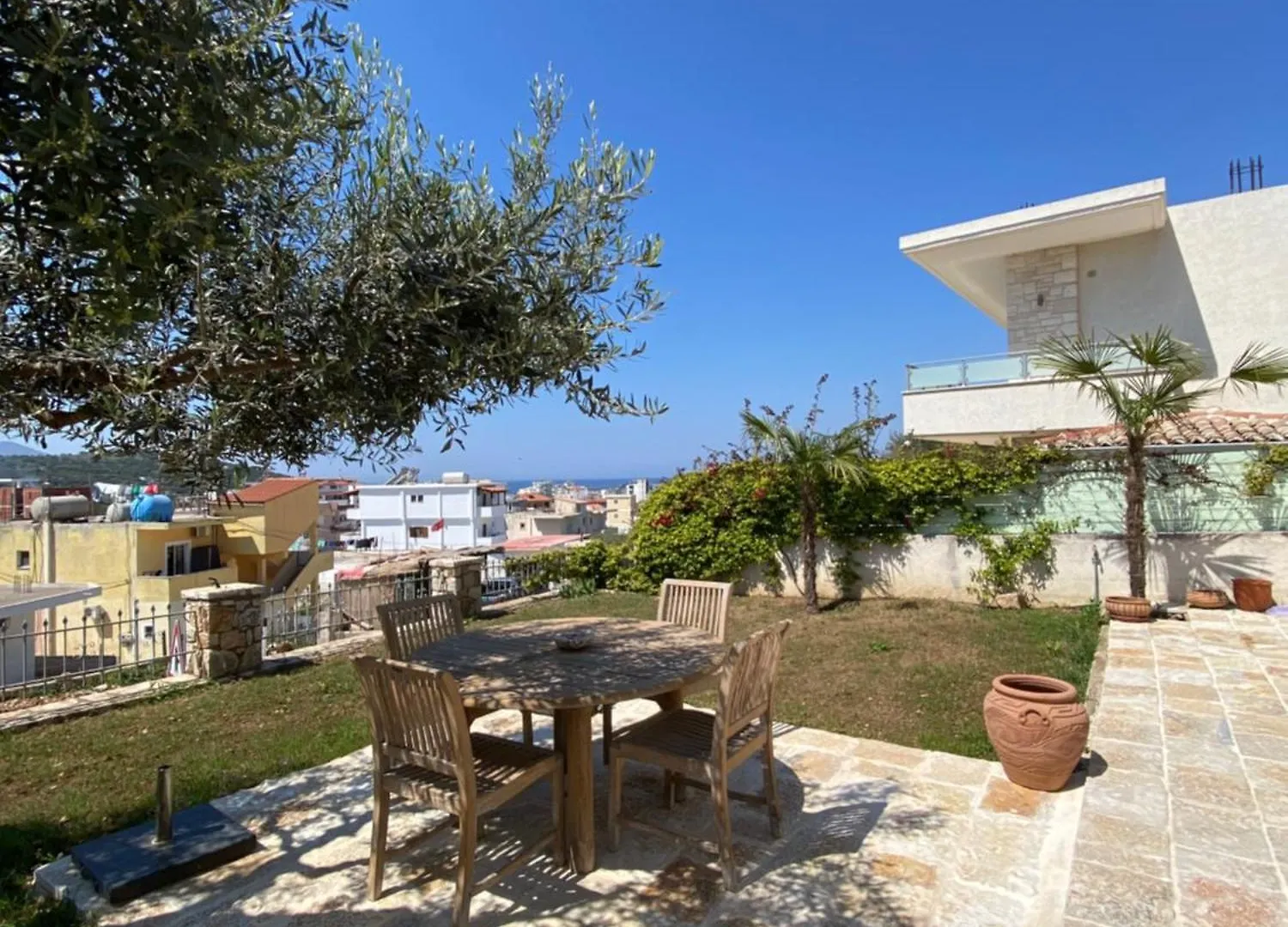 Sea View Summer Apartments Ksamil Guest house