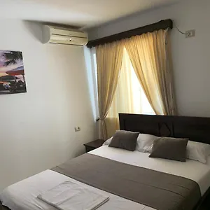 Guest house A&f, Ksamil