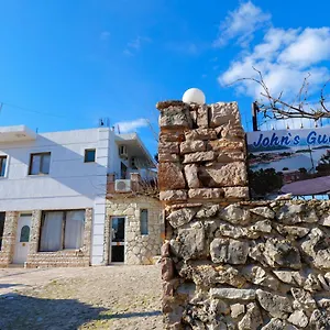 Guest house John's, Ksamil